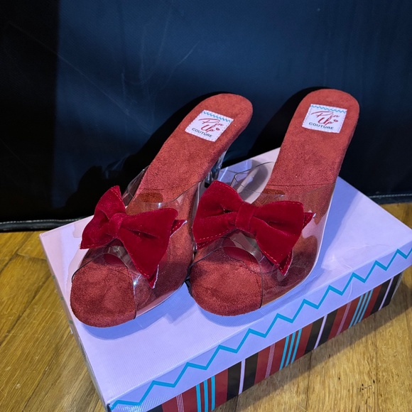 Kitten Heels Slip On - Picture 3 of 4